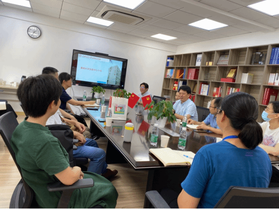 上海科技大学化学实验教学中心助理院长米启兮一行来中心交流